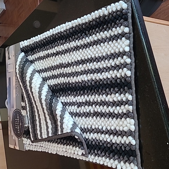 🖤🤍🩶Style Sanctuary Bath Rug Set - Picture 2 of 11